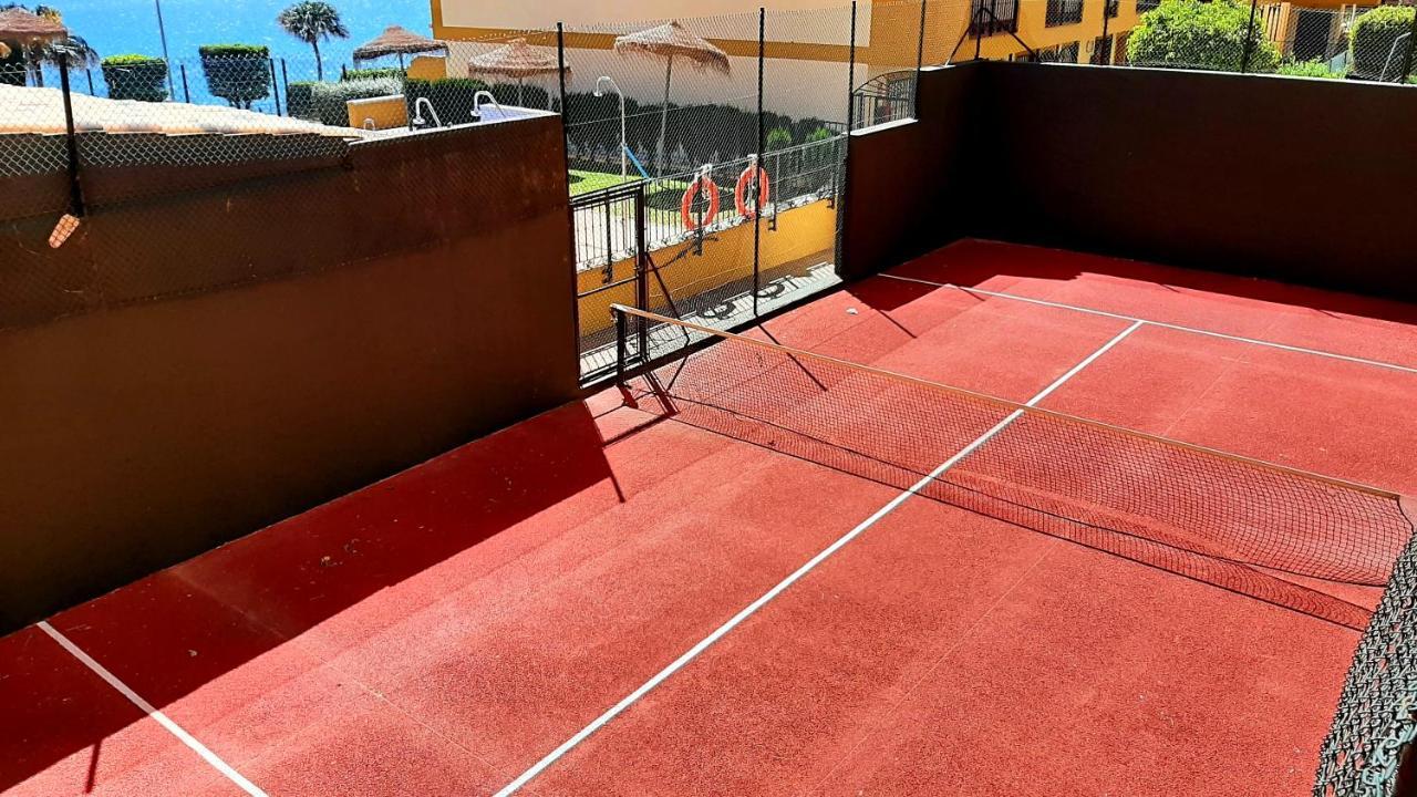 Apartamento De 2 Dormitorios, Gran Terraza, Vistas Al Mar Cerca Playa Carvajal Беналмадена Екстериор снимка