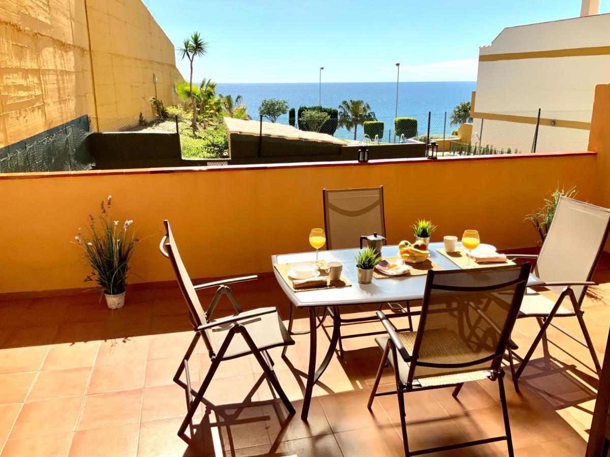 Apartamento De 2 Dormitorios, Gran Terraza, Vistas Al Mar Cerca Playa Carvajal Беналмадена Екстериор снимка