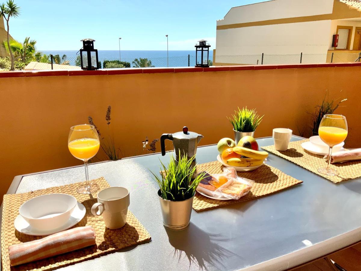 Apartamento De 2 Dormitorios, Gran Terraza, Vistas Al Mar Cerca Playa Carvajal Беналмадена Екстериор снимка