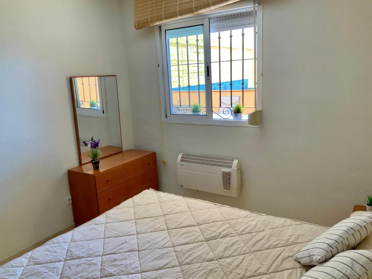 Apartamento De 2 Dormitorios, Gran Terraza, Vistas Al Mar Cerca Playa Carvajal Беналмадена Екстериор снимка