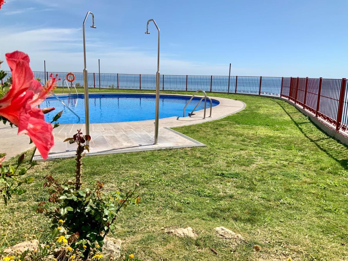 Apartamento De 2 Dormitorios, Gran Terraza, Vistas Al Mar Cerca Playa Carvajal Беналмадена Екстериор снимка