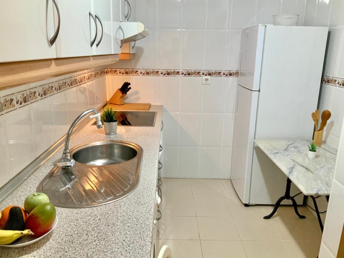 Apartamento De 2 Dormitorios, Gran Terraza, Vistas Al Mar Cerca Playa Carvajal Беналмадена Екстериор снимка