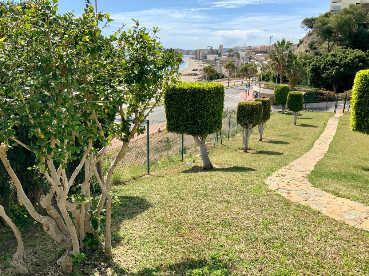 Apartamento De 2 Dormitorios, Gran Terraza, Vistas Al Mar Cerca Playa Carvajal Беналмадена Екстериор снимка