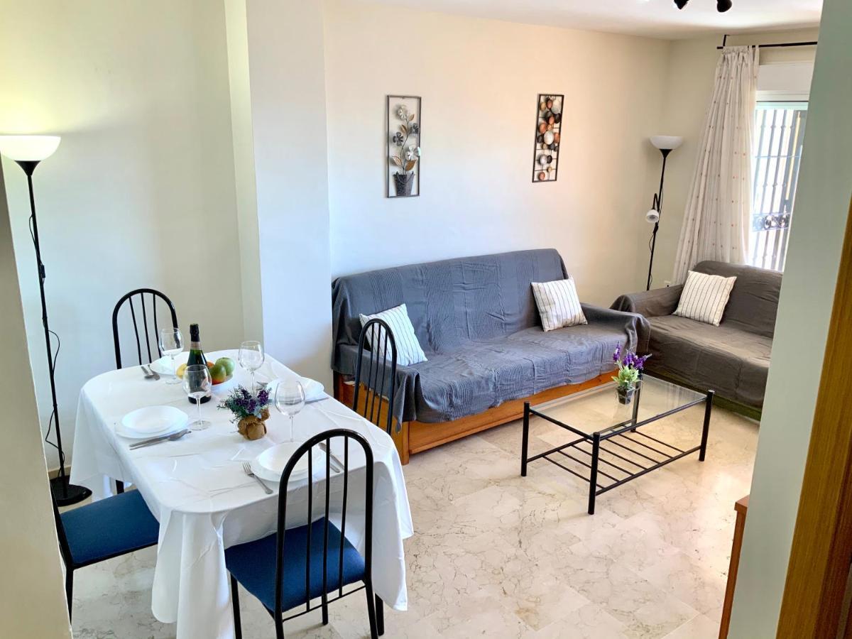 Apartamento De 2 Dormitorios, Gran Terraza, Vistas Al Mar Cerca Playa Carvajal Беналмадена Екстериор снимка