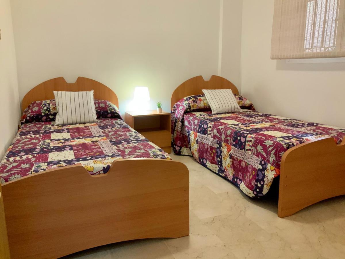 Apartamento De 2 Dormitorios, Gran Terraza, Vistas Al Mar Cerca Playa Carvajal Беналмадена Екстериор снимка