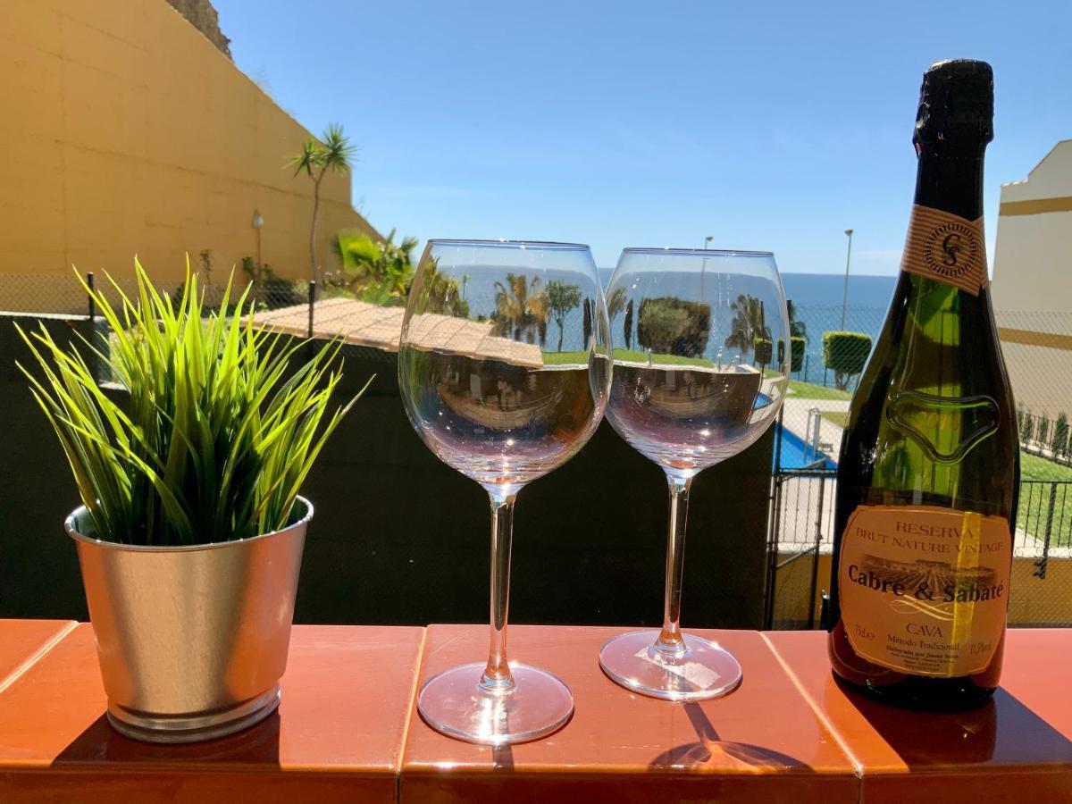 Apartamento De 2 Dormitorios, Gran Terraza, Vistas Al Mar Cerca Playa Carvajal Беналмадена Екстериор снимка